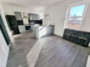 Photo 14- click for photo gallery